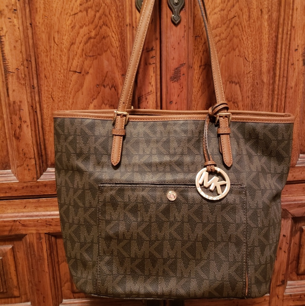 Michael Kors Medium Tote